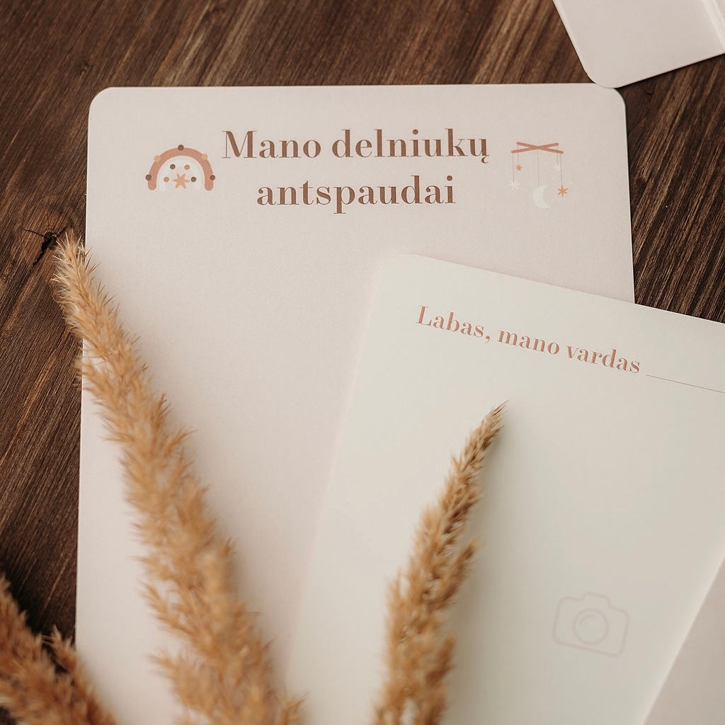 Kūdikio pirmųjų metų kortelės