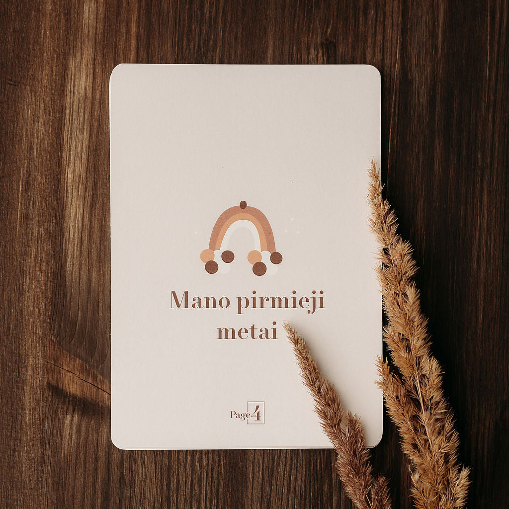 Kūdikio pirmųjų metų kortelės