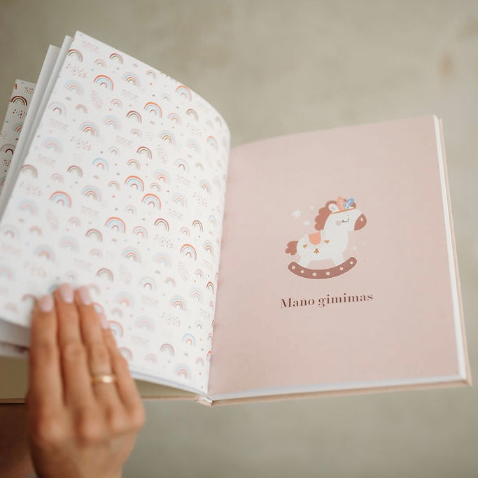 Personalized baby book "My first year"